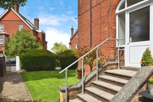 Photo 14- click for photo gallery